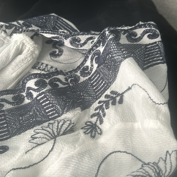 TRY b blouse - Picture 10 of 10